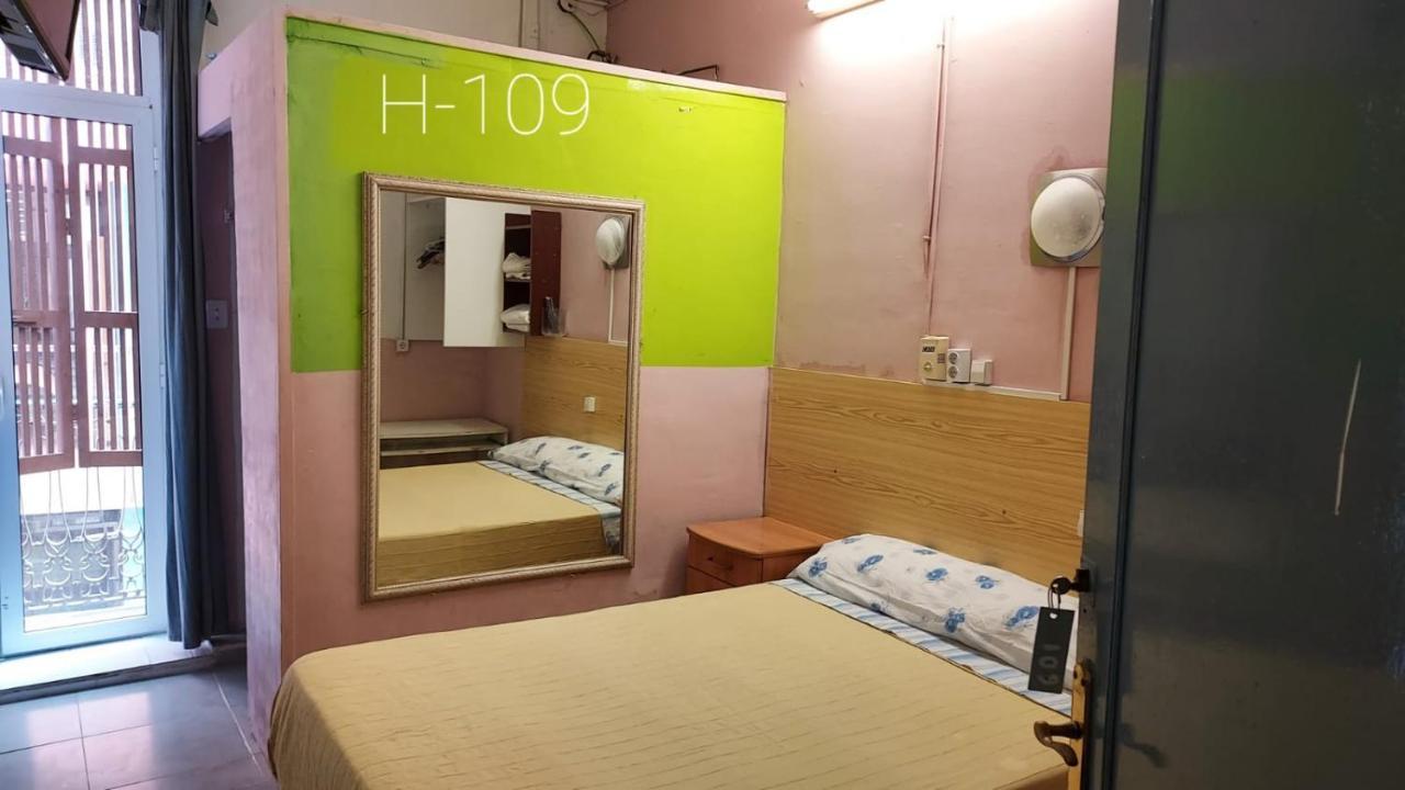 Hostel Turisol Barcelona Eksteriør bilde