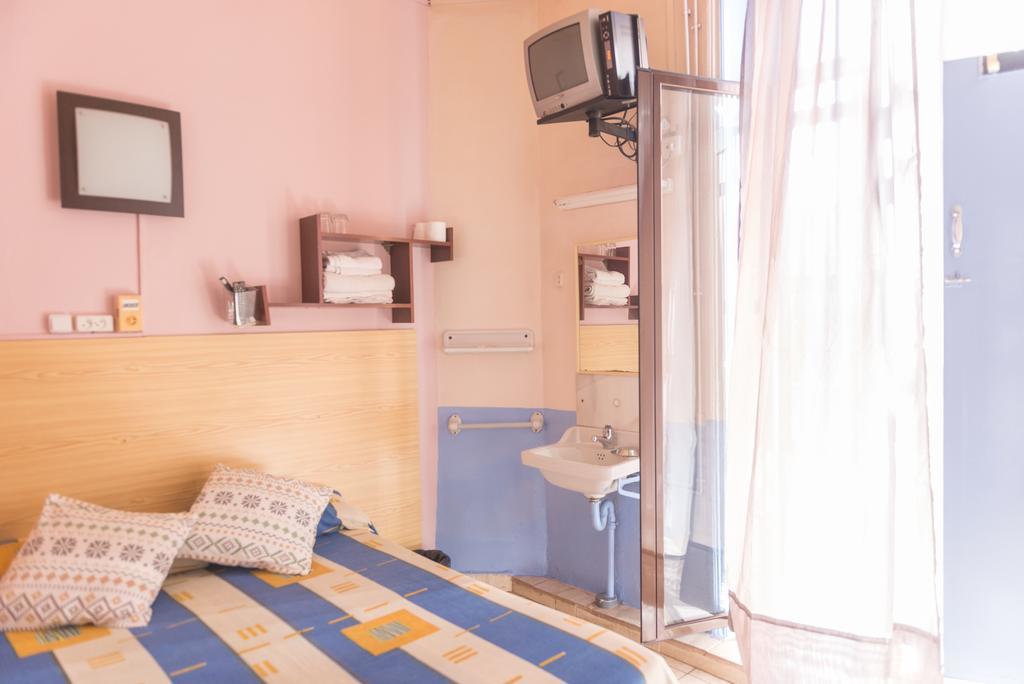 Hostel Turisol Barcelona Eksteriør bilde