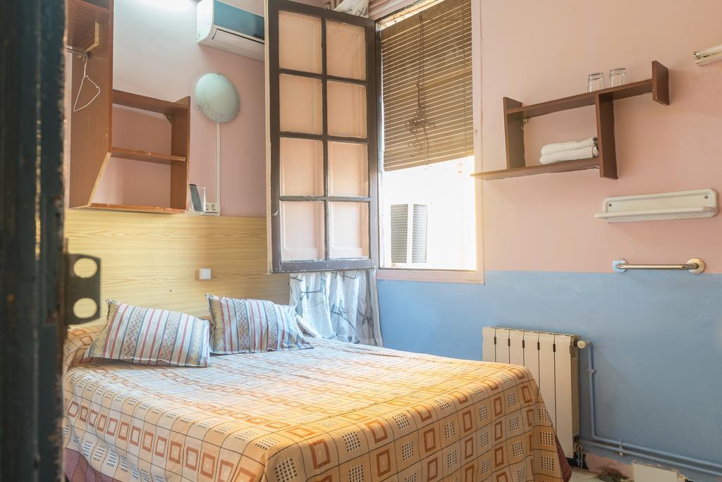 Hostel Turisol Barcelona Eksteriør bilde
